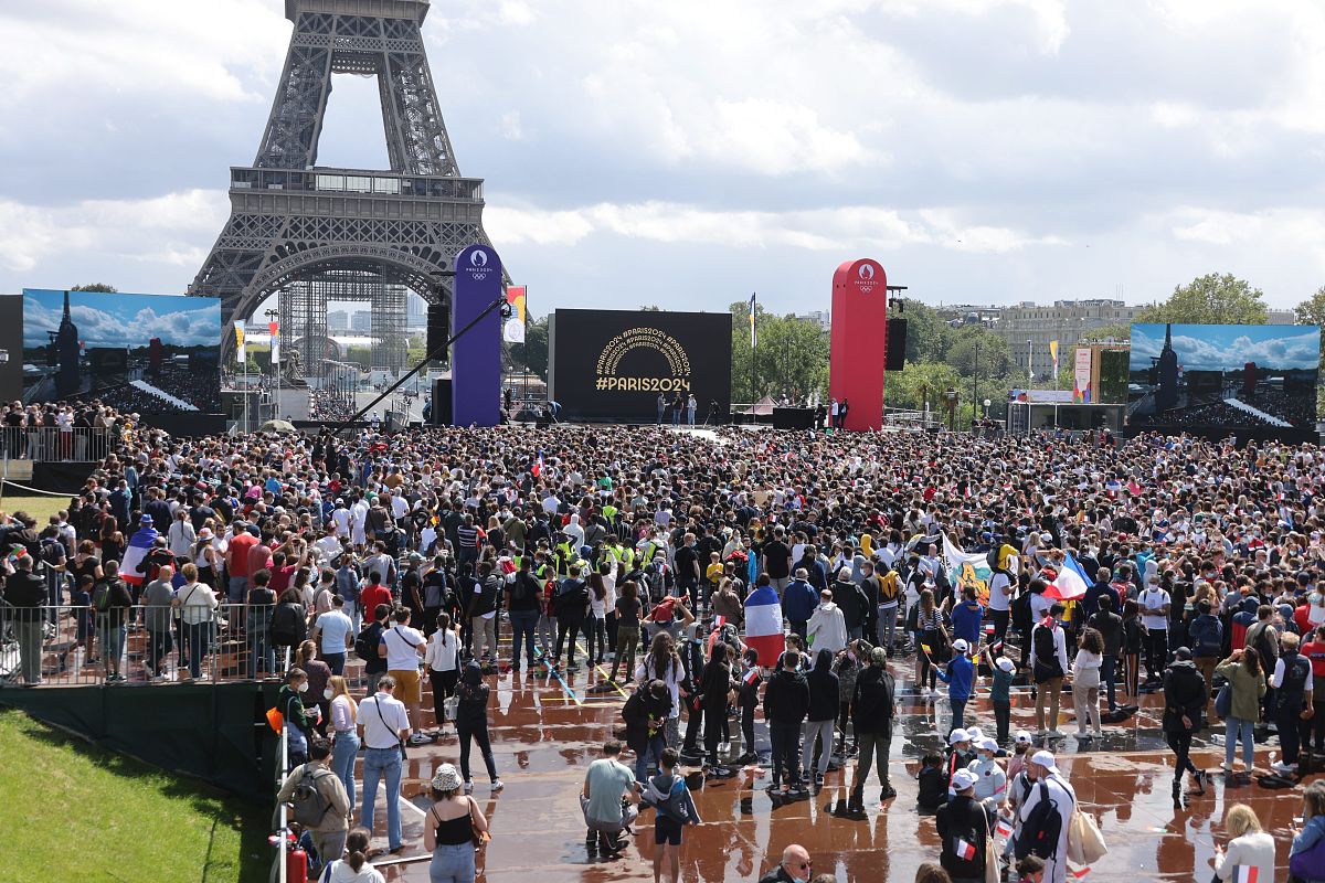 Read the background and answer the questions For the next 12 months provide a schedule of what activity will happen and when How will the budget be allocated Have you included SMART objectives for eac