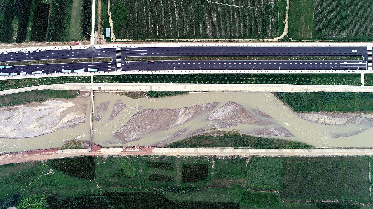 无人机高速公路边坡塌方自动识别技术路线、实施方案和指标