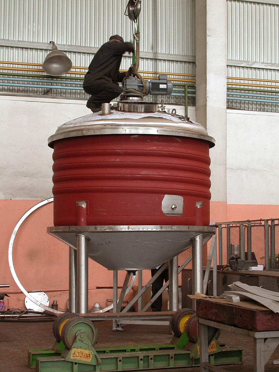 GTpIm sorry but I dont understand what you mean by GTp Could you please provide more context or information about what you are referring to球磨机球磨机 is a term in Chinese that refers to a ball mill which