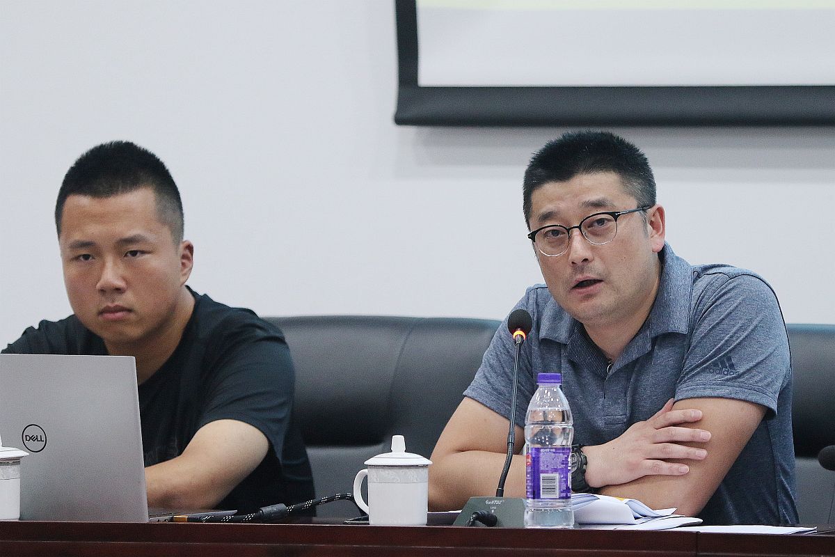 和平精英怎么设置青少年模式