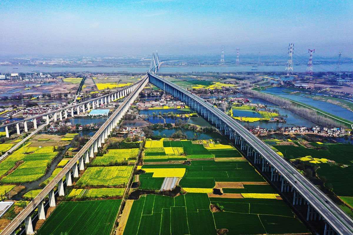 2021年四川高铁职业技术学校招生要求 - 报考条件及综合素质