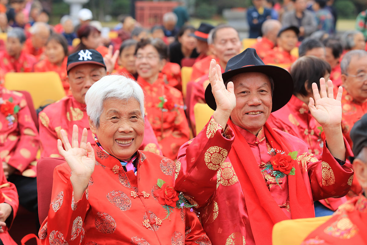 小时候记名认了干爸干妈去他家祭个祖现在儿子要结婚了需要去赎身吗