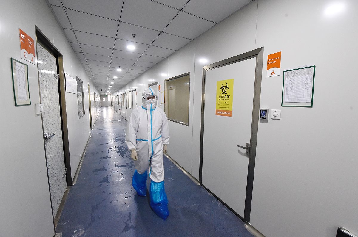 成都卫生学校网上报名指南：简单便捷，快速入学