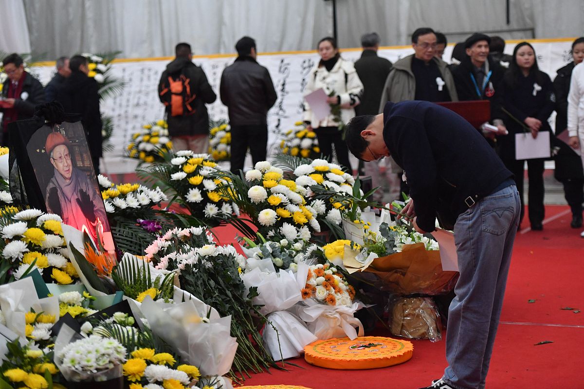 长辈去世了我有什么该做的吗