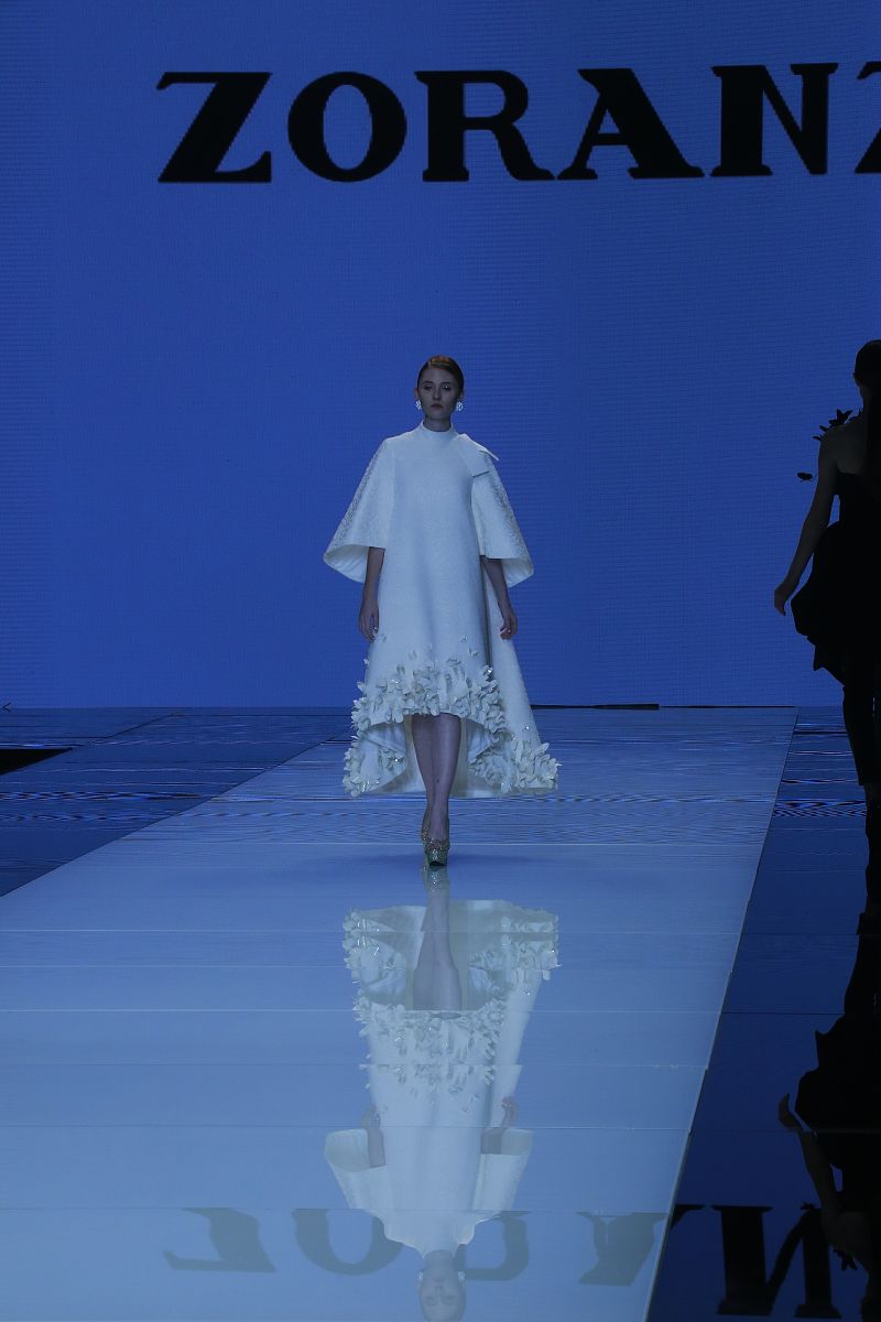 弗拉戈纳尔《秋千》是洛可可艺术的代表吗