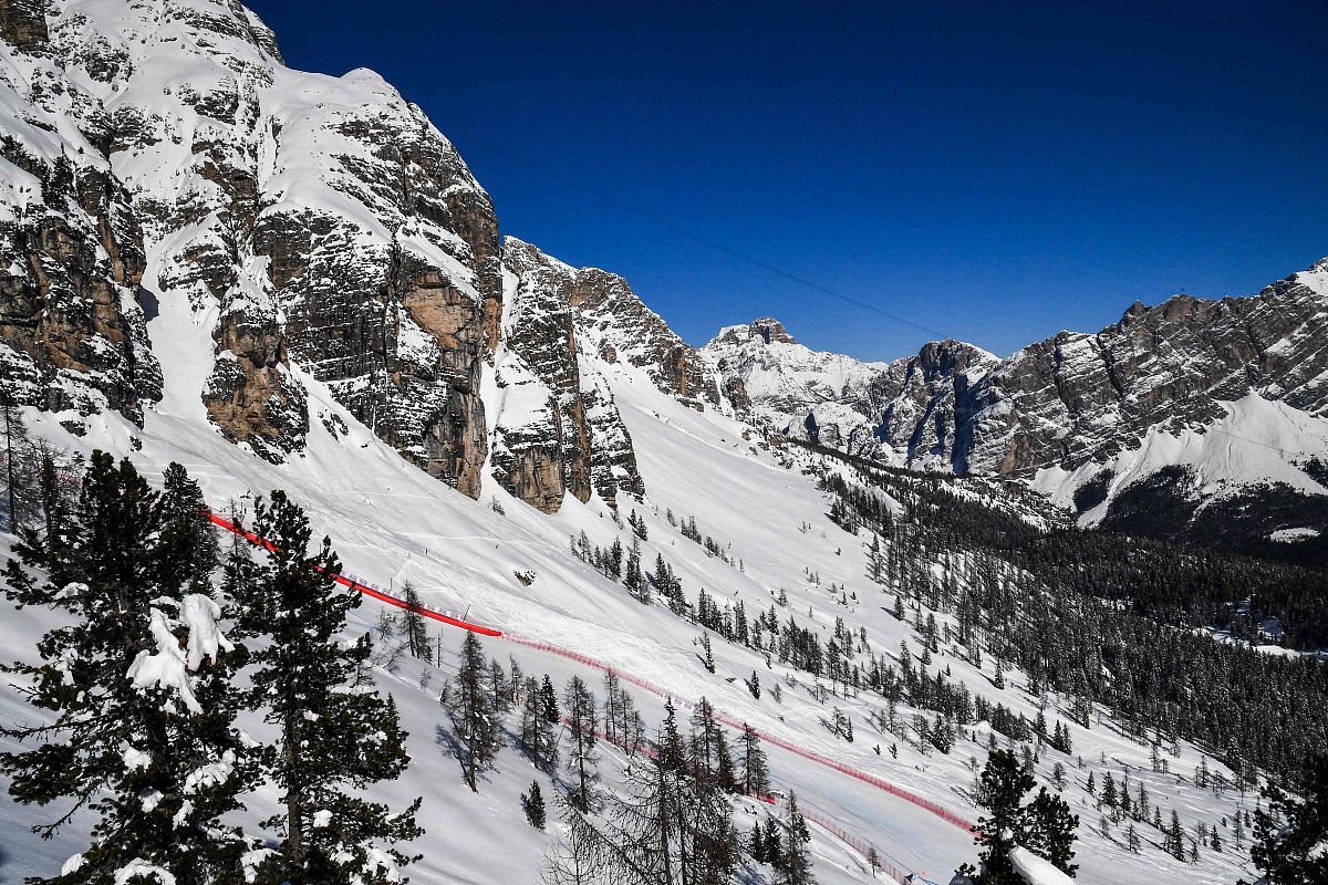 2021年2月12日,意大利,2021高山滑雪世界锦标赛2月12日赛况.a general