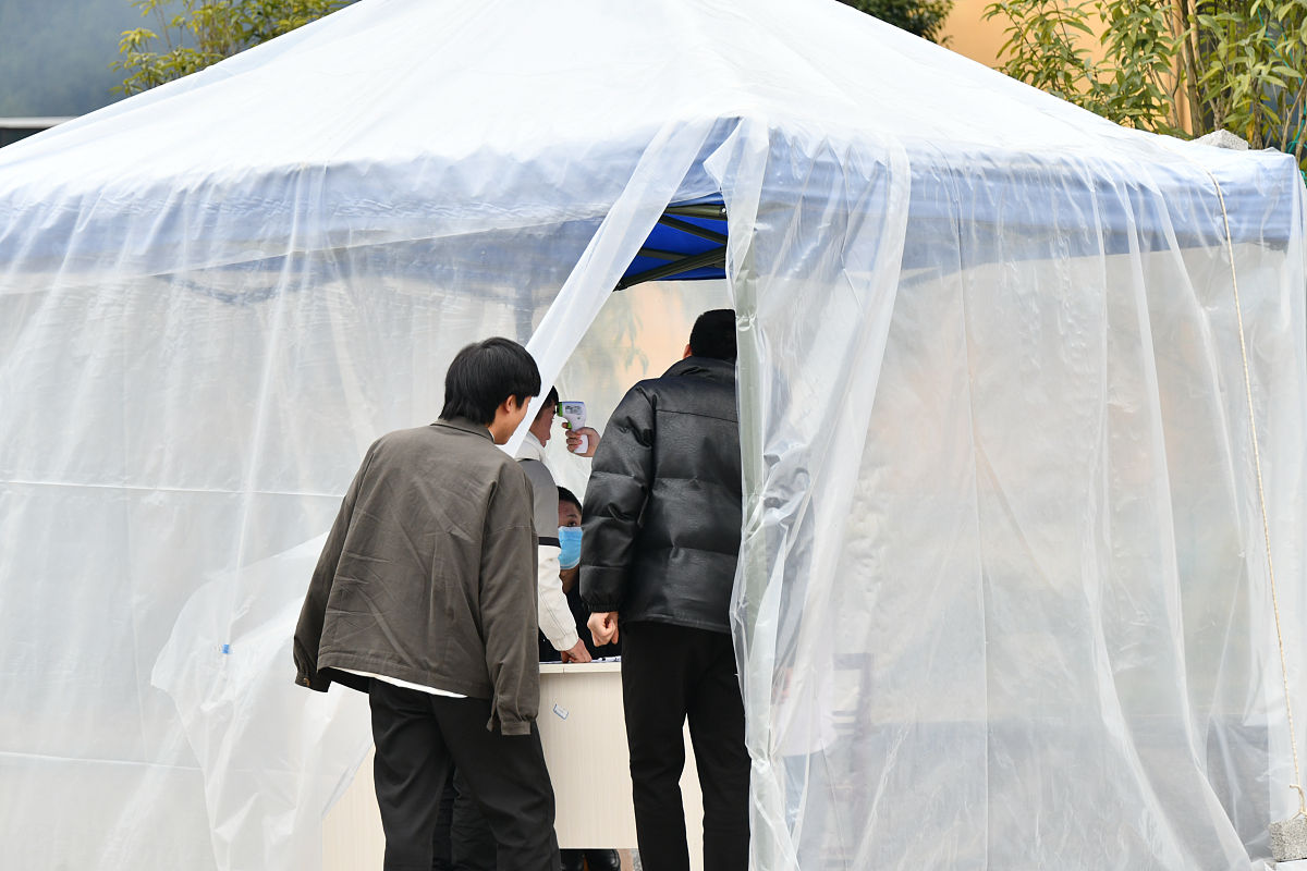 贵州省电子工业学校2020年招生报名有哪些条件