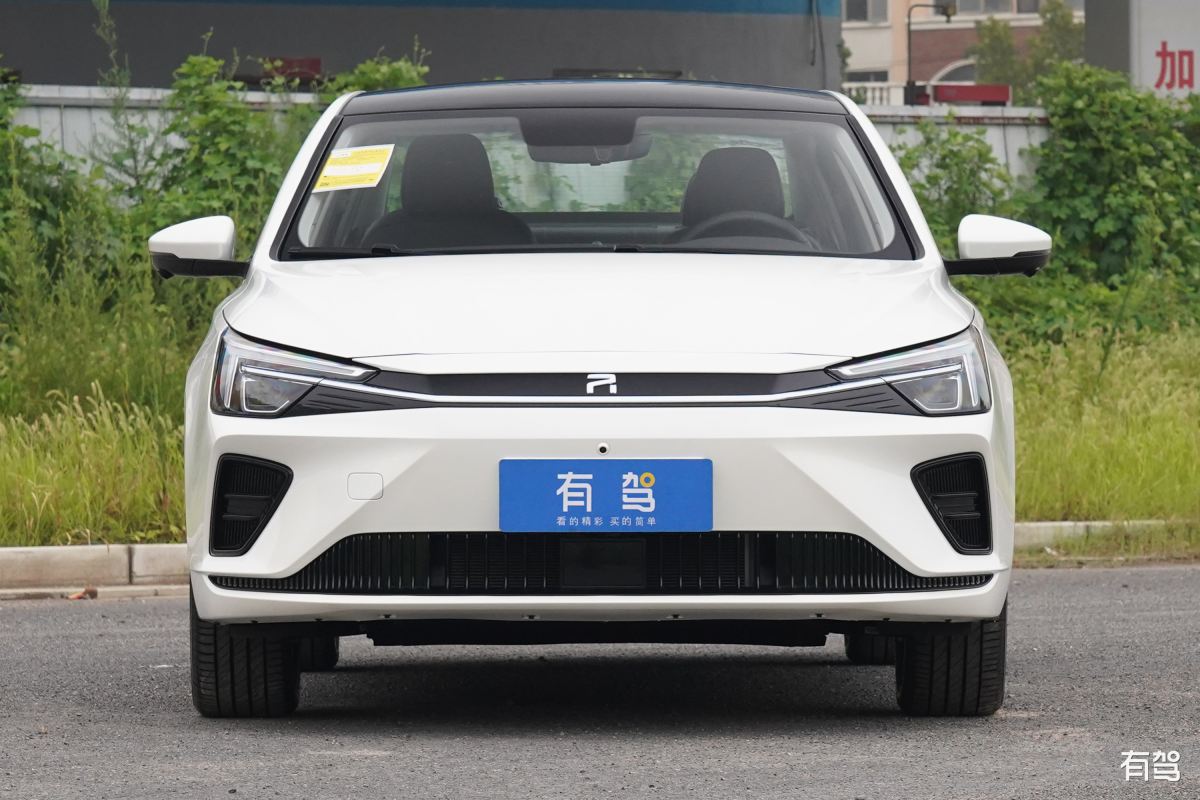 r汽车,r汽车 er6,2020款 620km 智尊版