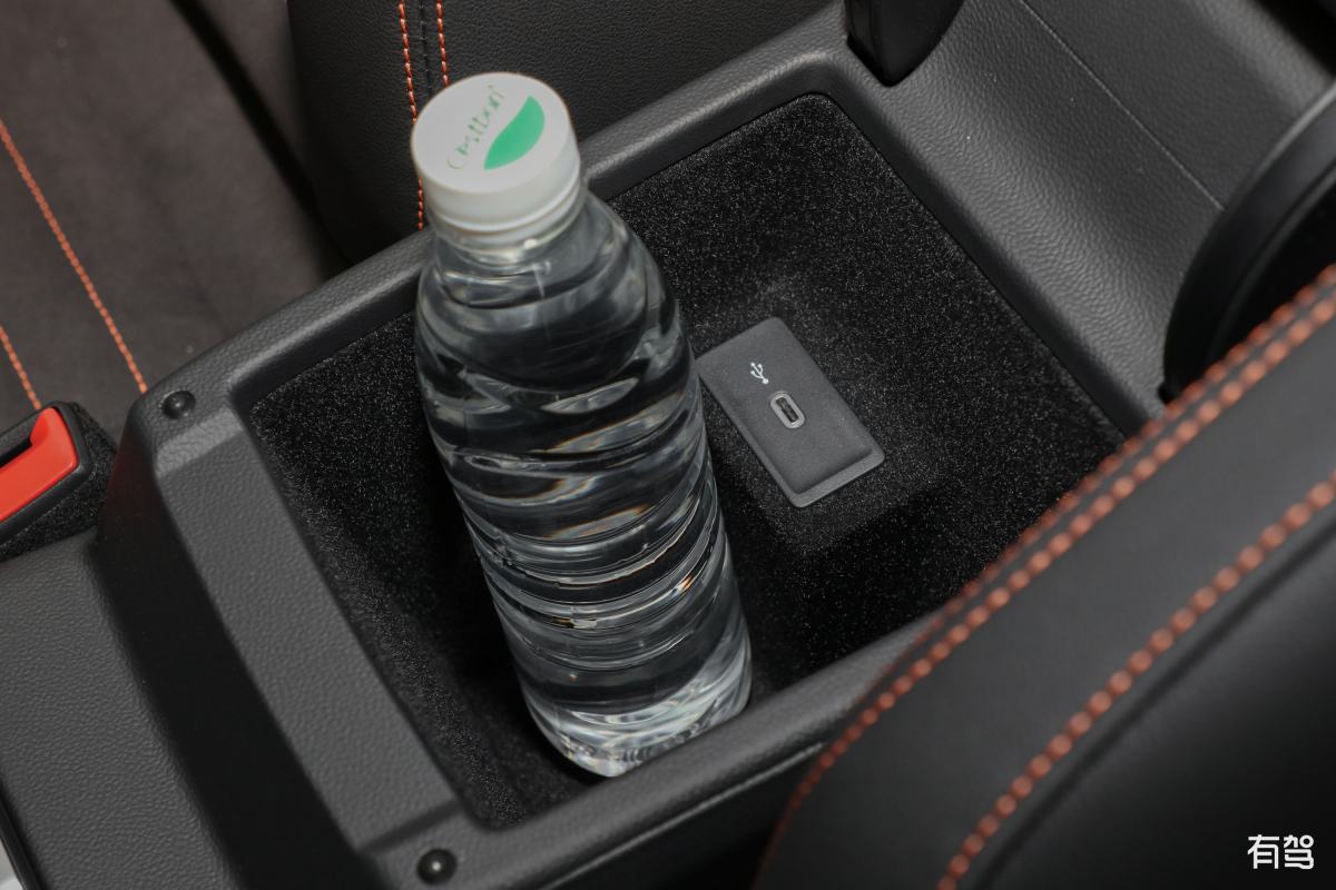 现在月薪八千怎么在三年内卖台大众迈腾