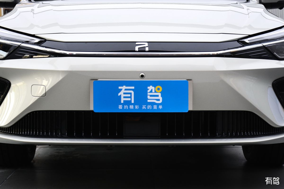 r汽车,r汽车 er6,2020款 620km 智享版