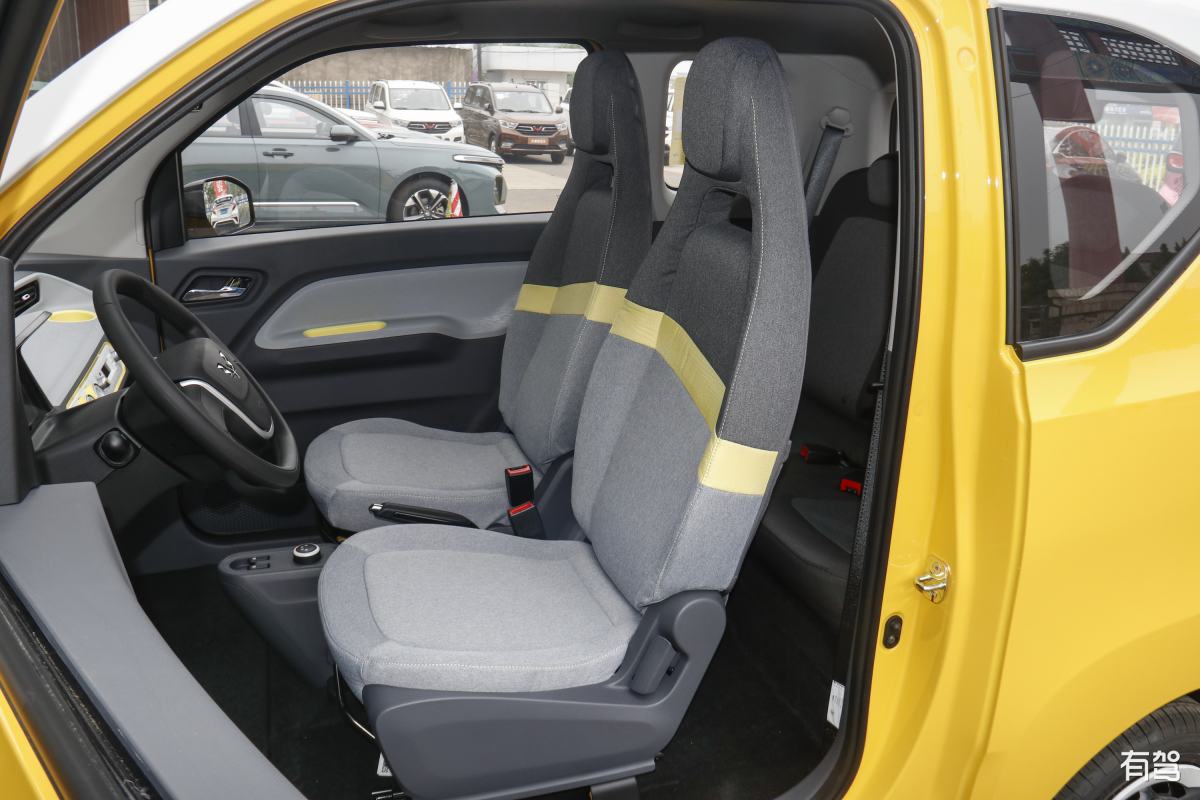 青岛宏光职业中专2019年招生专业一览表