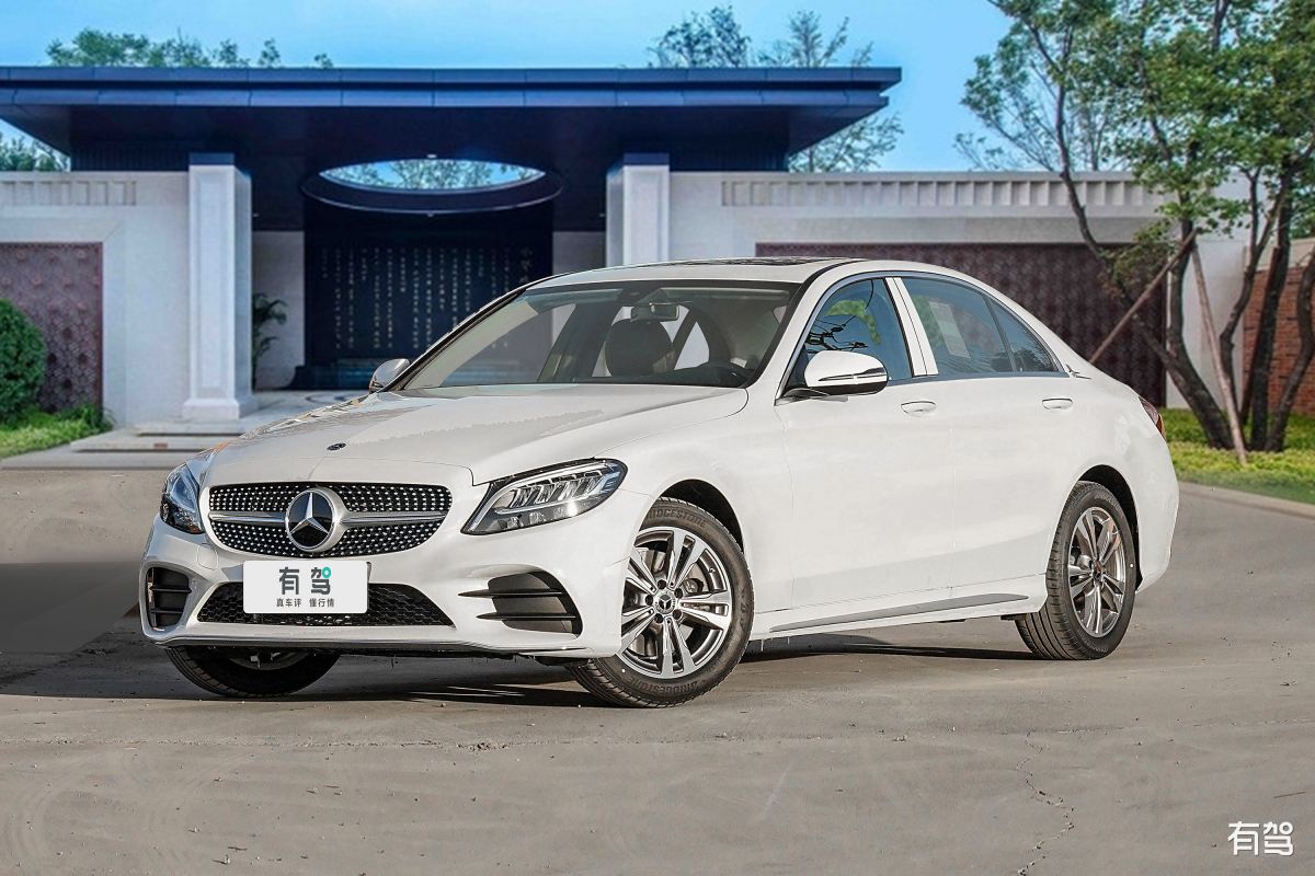 奔驰,奔驰c级,2021款 c 200 l 动感型运动版