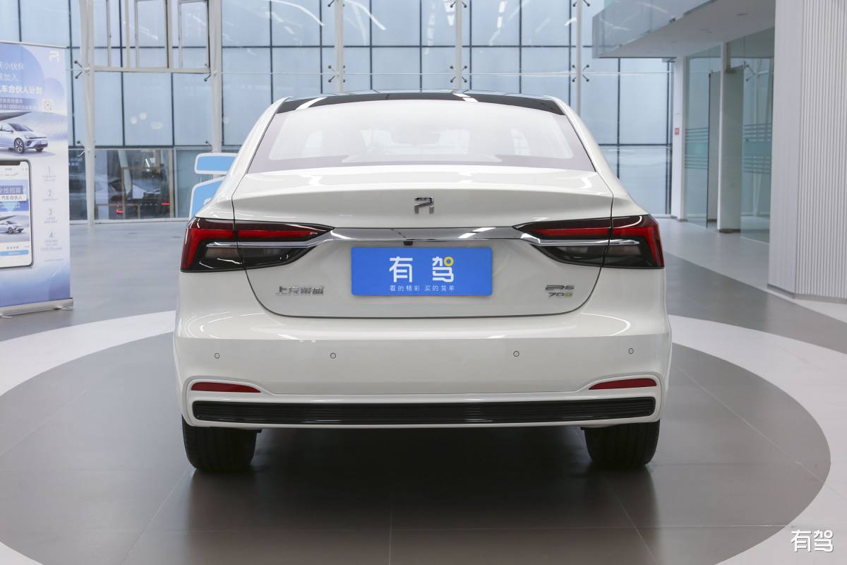 r汽车,r汽车 er6,2020款 620km 智行版