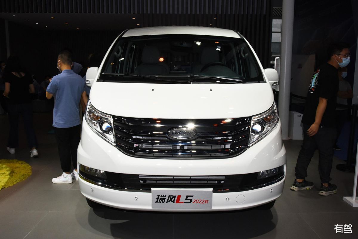 搭载15L+6MT的JAC将于2017年推出全新瑞风M2