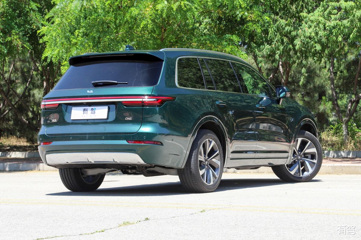 理想L7 vs L8：哪款更适合你？