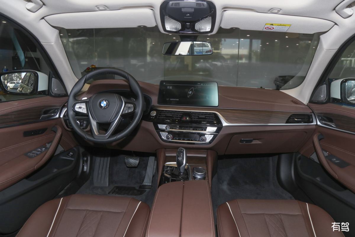 宝马5系汽车的相关话题有哪些？