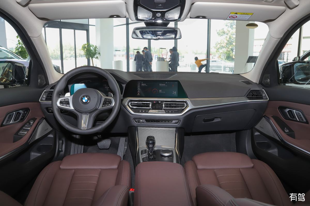 宝马3系汽车的外观设计和内饰风格怎样？