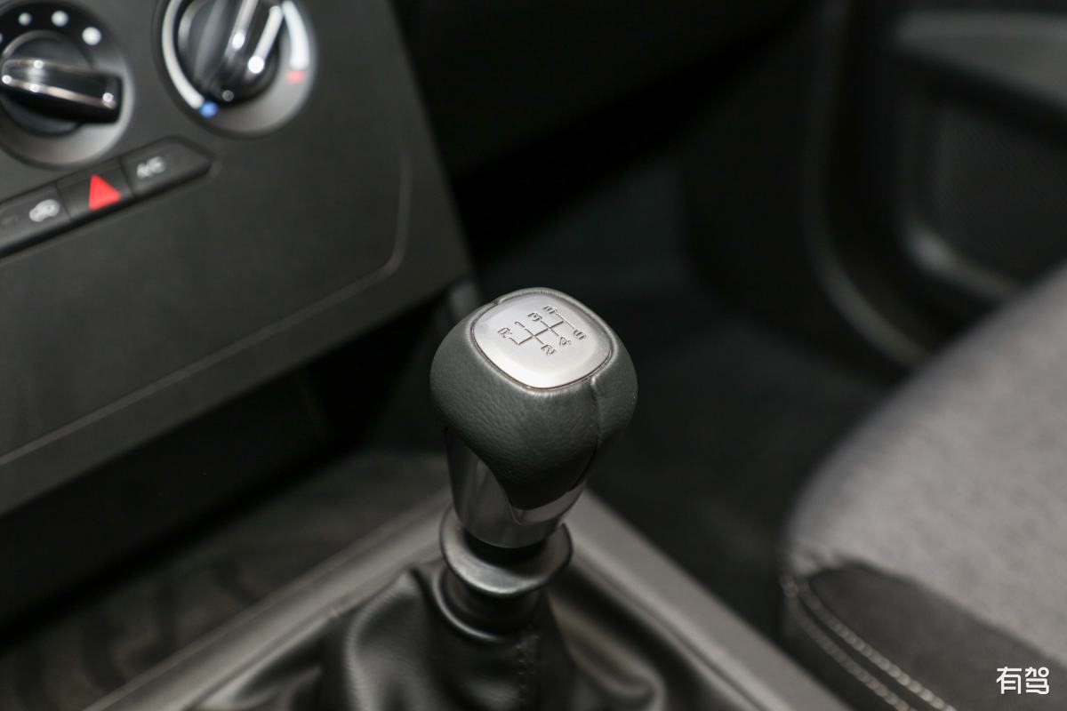 自动档位字母都代表什么意思