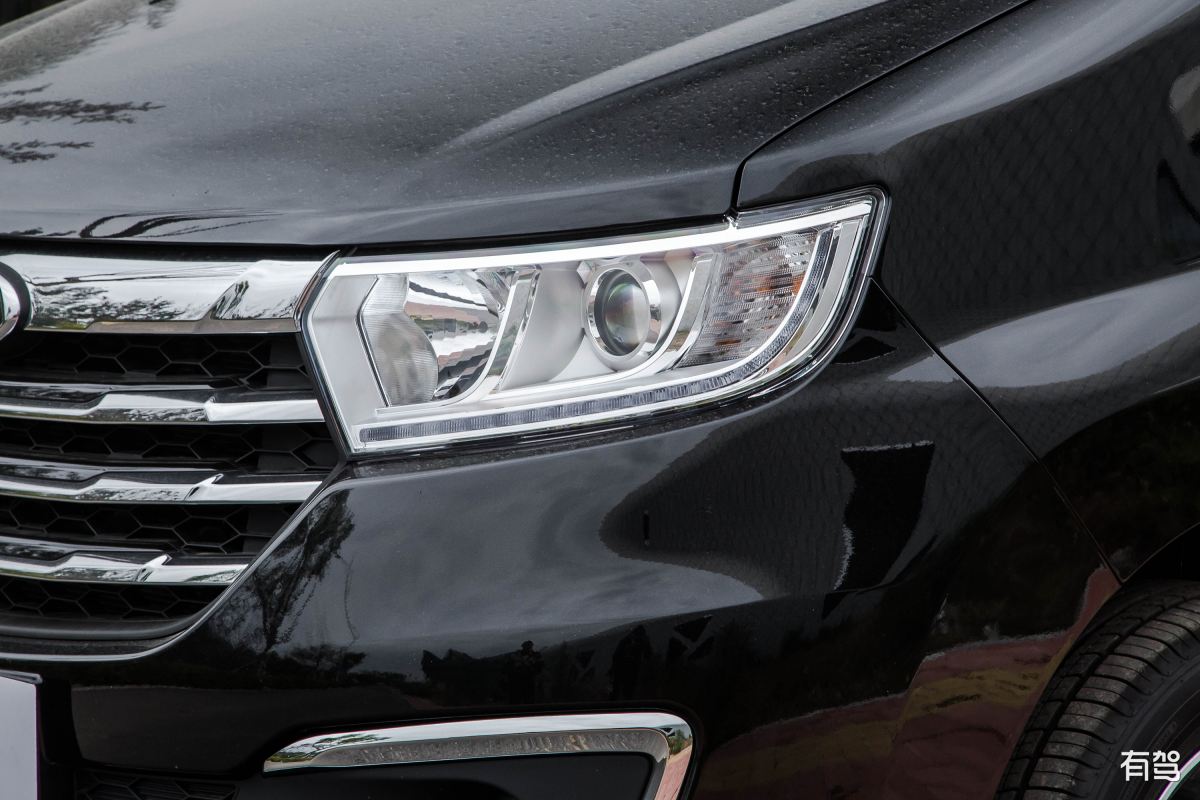 电动叉车功率选择指南：如何选择最合适的功率？