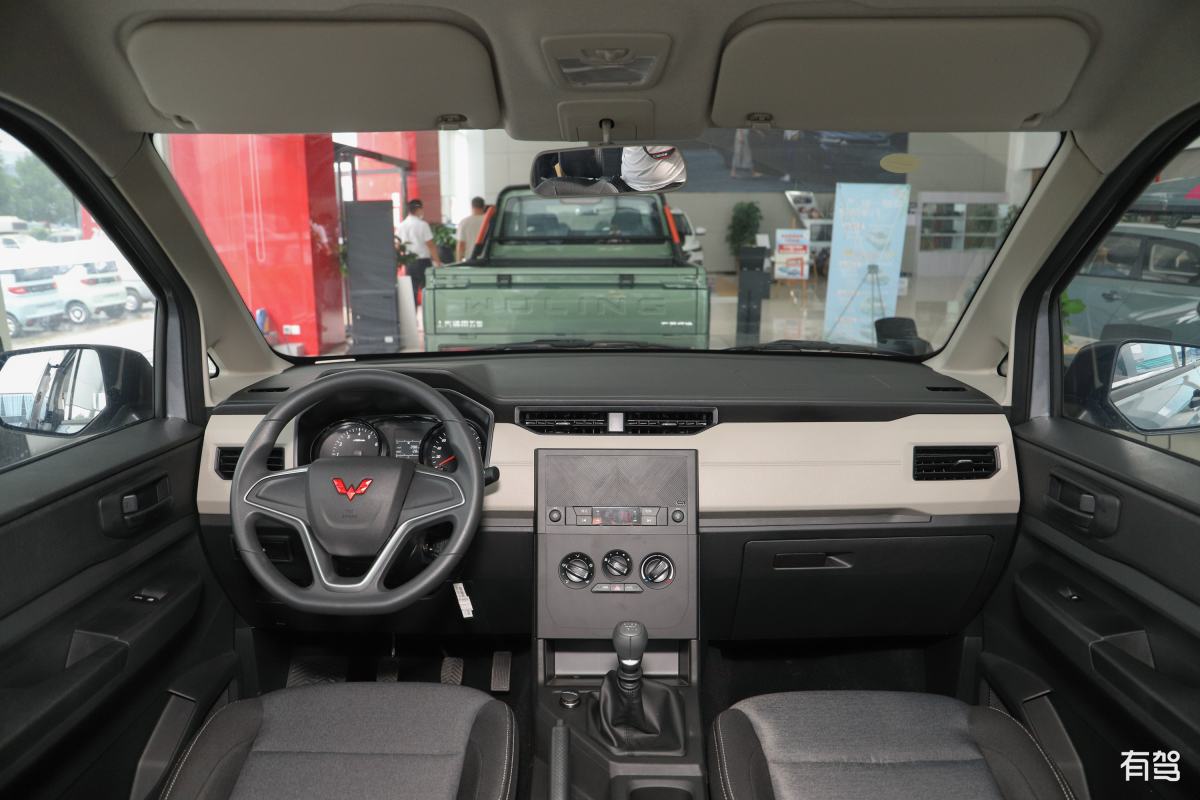 五菱宏光的驾驶感受和动力表现怎样？