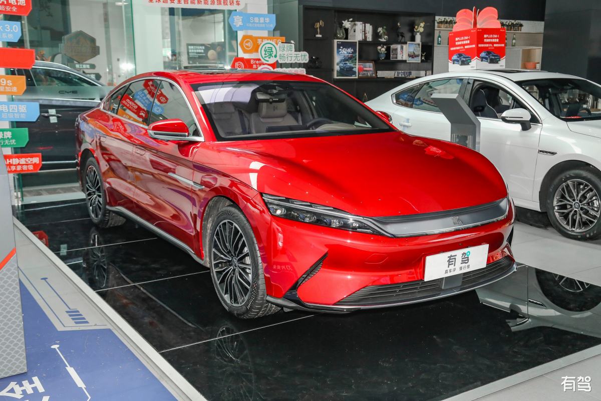 比亚迪汉系列最贵车型：汉EV超长续航版