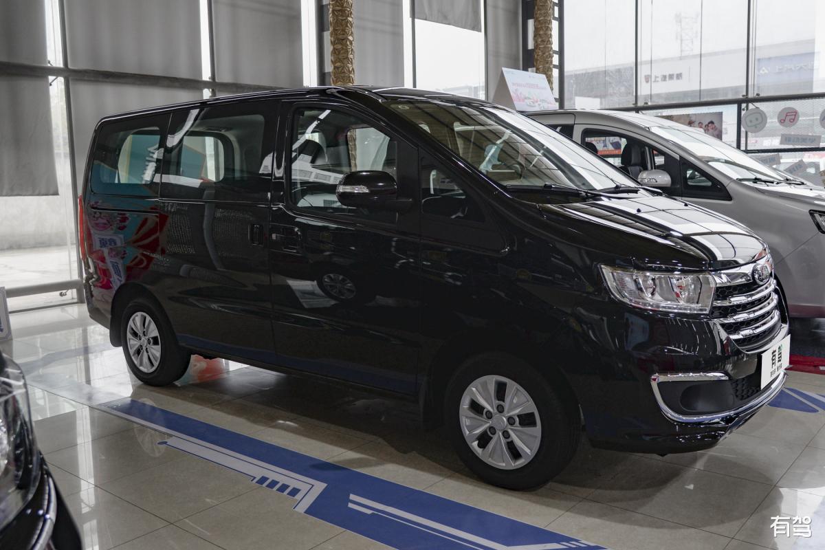 搭载15L+6MT的JAC将于2017年推出全新瑞风M2