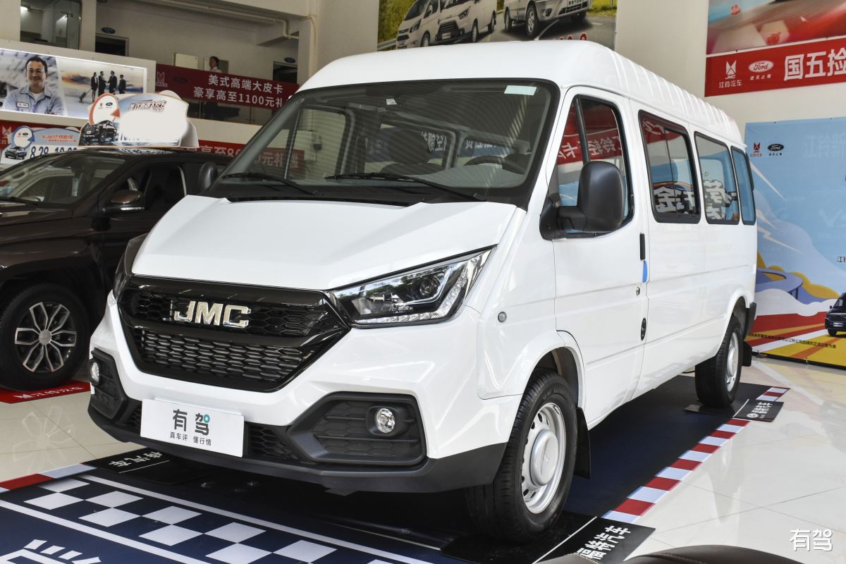 江铃集团生产的乘用车车型和商用车车型分别有哪些具体的型号请详细回答