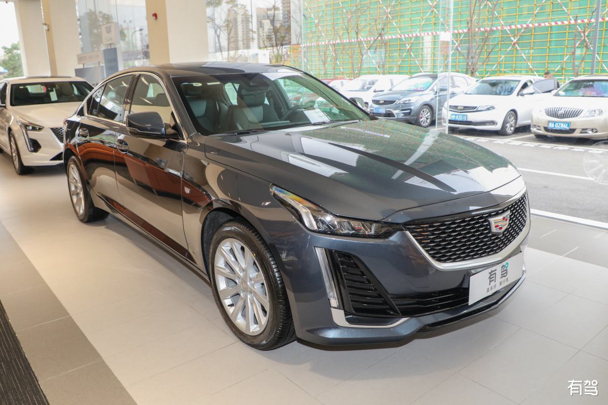 凯迪拉克ct5豪华落地价大概是多少？