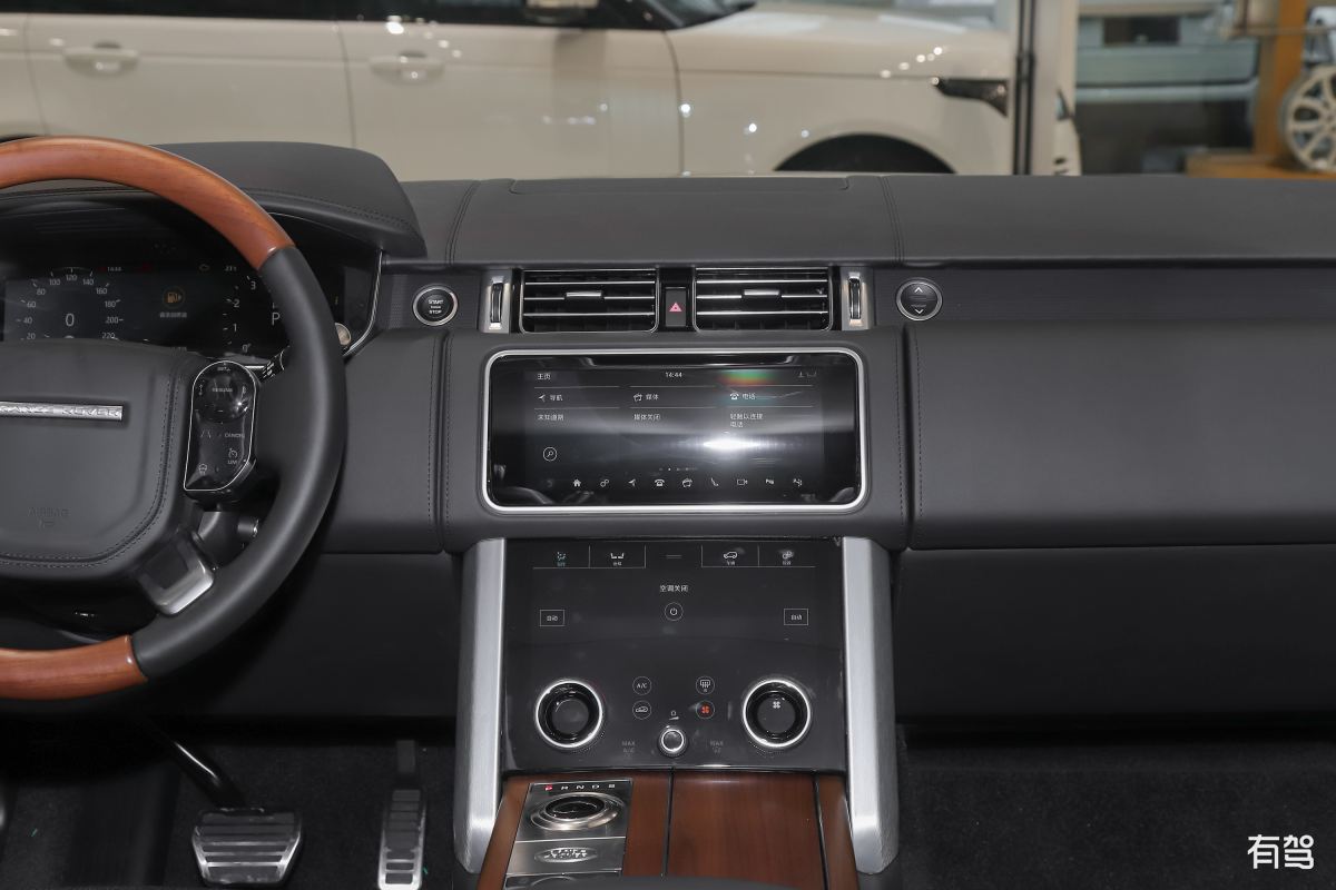 21款路虎揽胜行创世加长闪烁迎宾灯怎么设置 200字