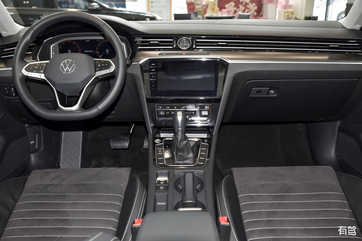 大众迈腾这款车在b级车里怎么样