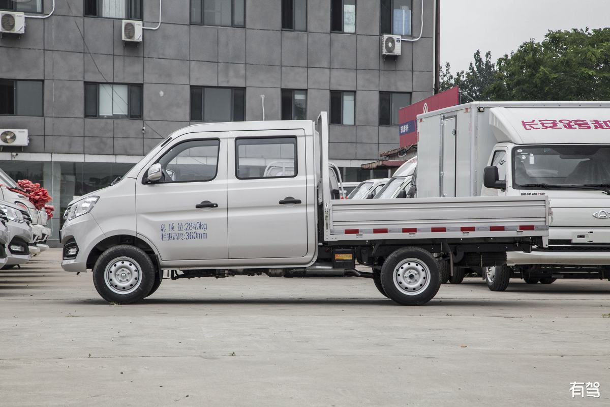 长安跨越王X1冷藏车主要配置介绍 三十字以内