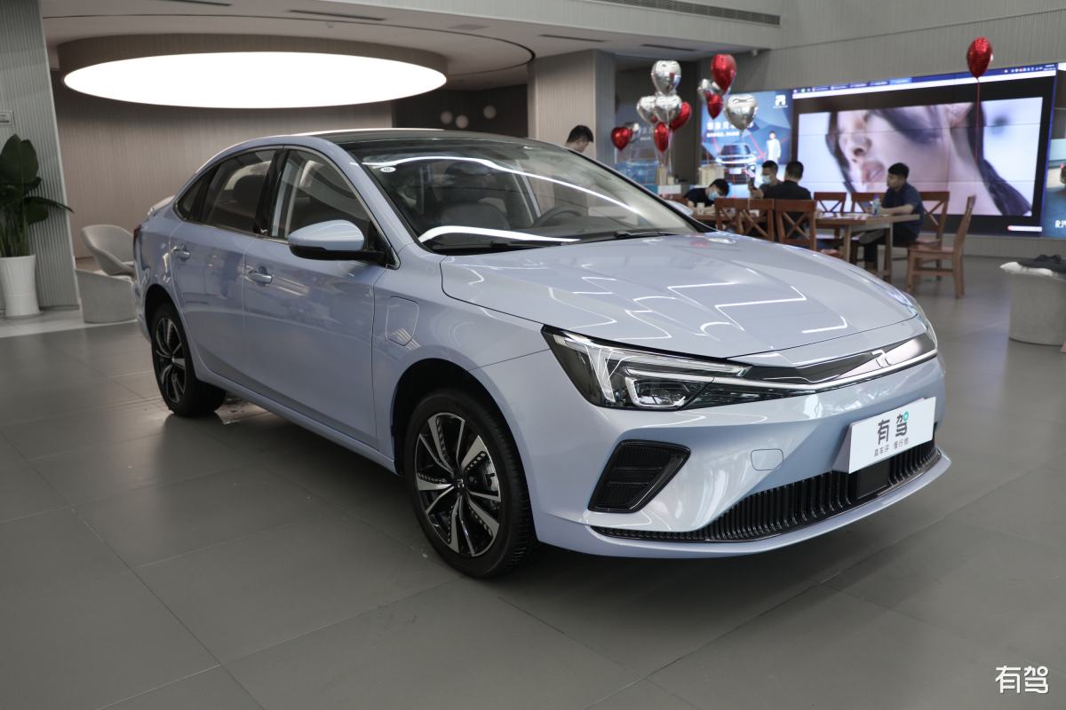 r汽车,r汽车 er6,2021款 新动版 620km 智行版