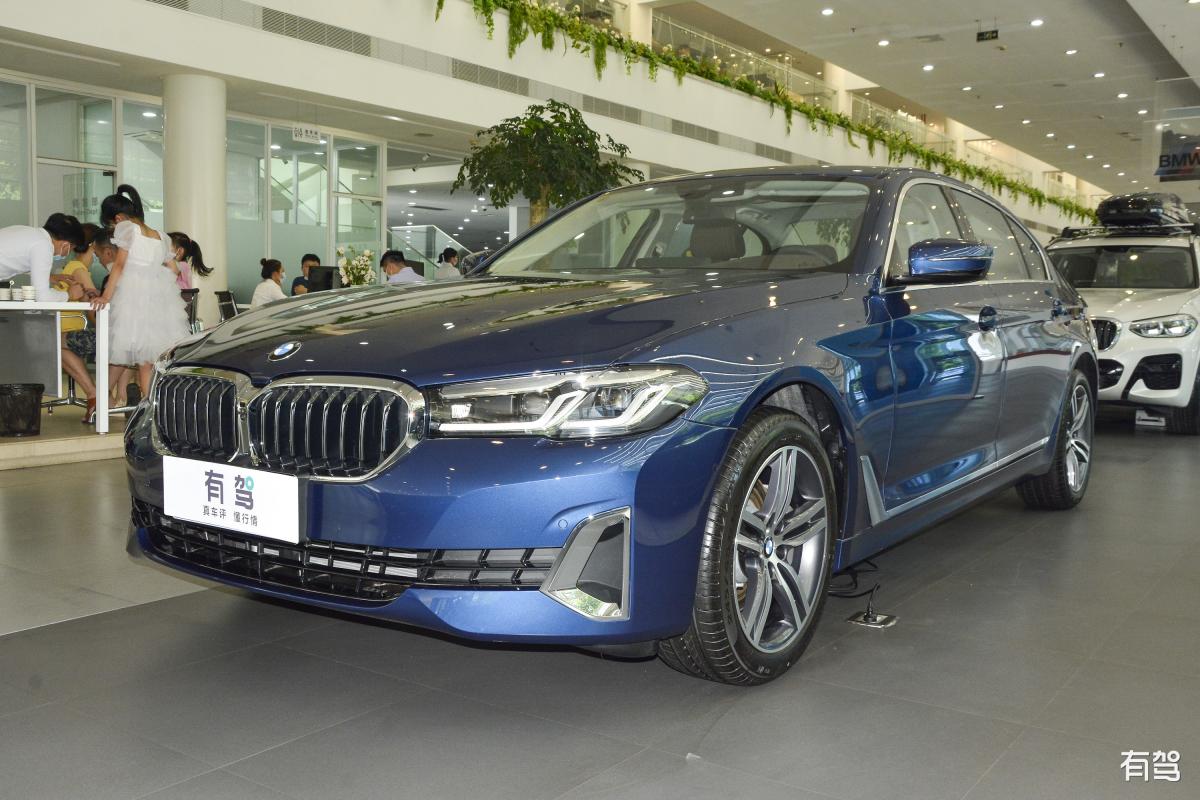 宝马汽车产品介绍：豪华轿车、SUV和电动汽车