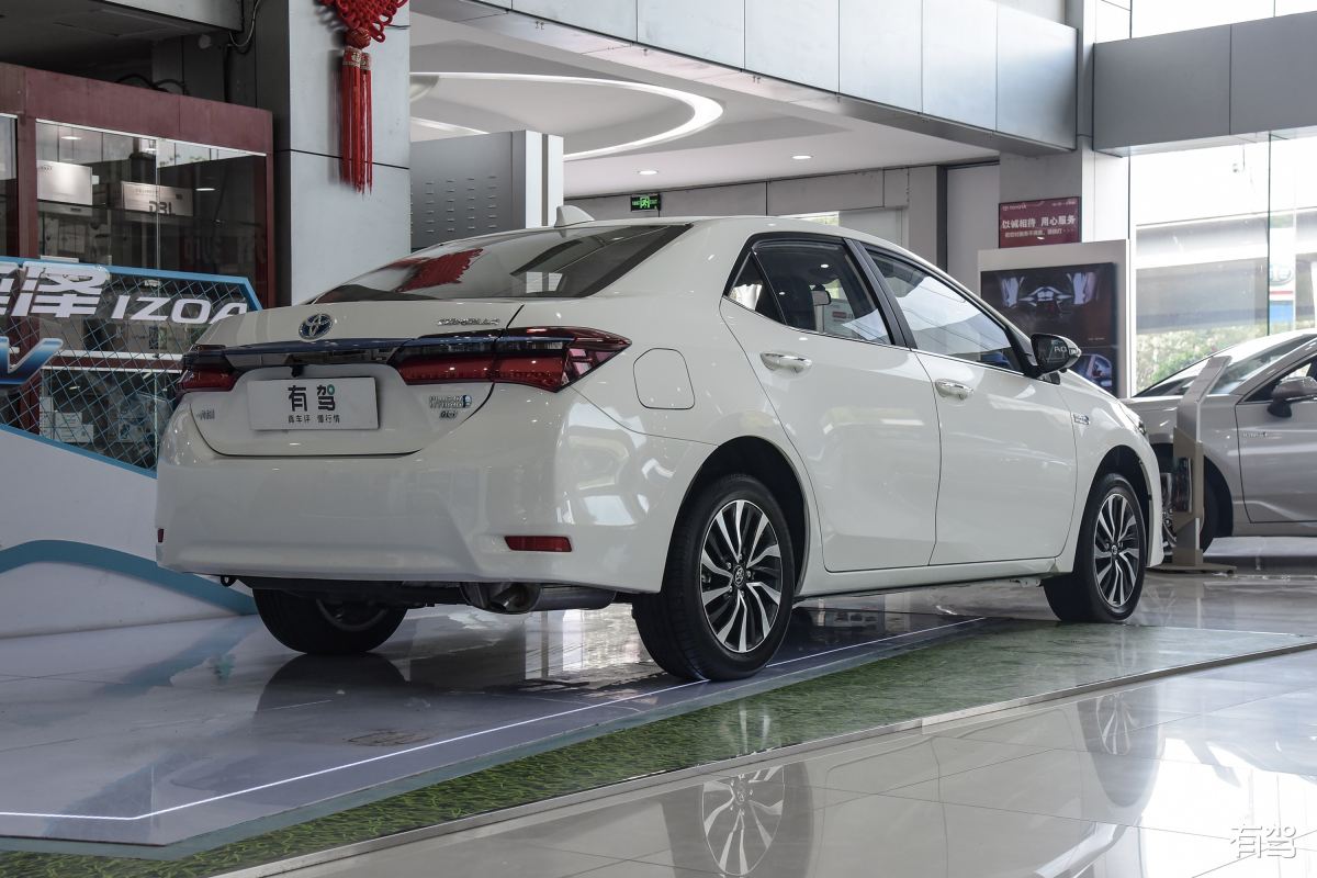 请推荐一款2-3万元左右的二手车要求为手动挡德系或日系品牌口碑较好 请推荐一款2-3万元左右的二手车要求为手动挡德系或日系品牌口碑较好