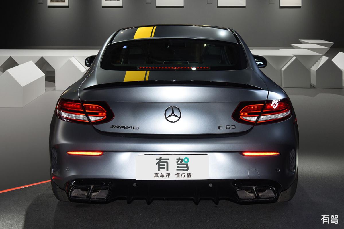 奔驰,奔驰c级amg,2021款 amg c 63 轿跑车 暗夜特别版