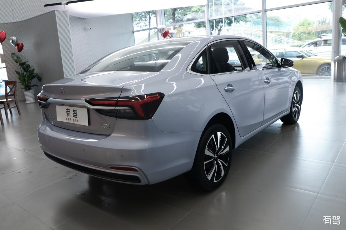 r汽车,r汽车 er6,2021款 新动版 620km 智行版
