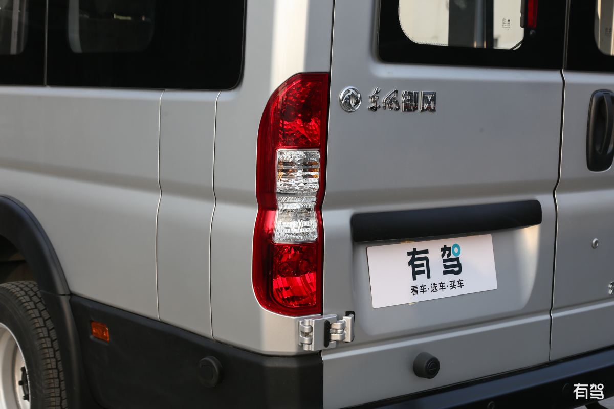 函数极限的四大性质：定义、唯一性、运算法则及夹逼定理