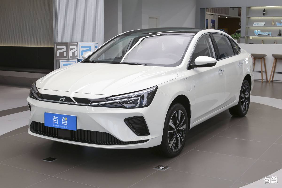 r汽车,r汽车 er6,2020款 620km 智行版