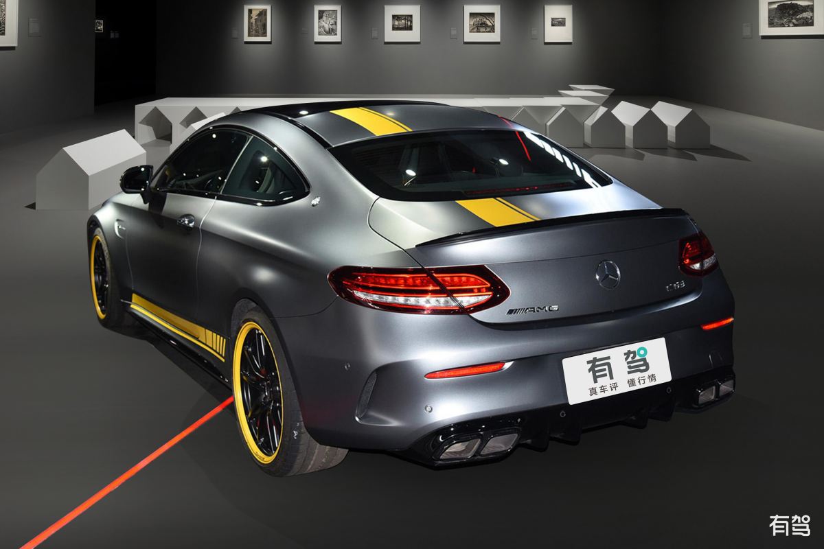 奔驰,奔驰c级amg,2021款 amg c 63 轿跑车 暗夜特别版