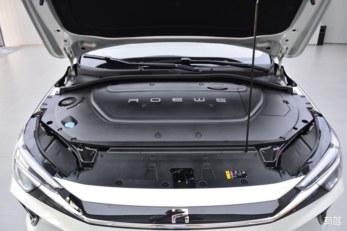 r汽车,r汽车 er6,2020款 620km 智享版