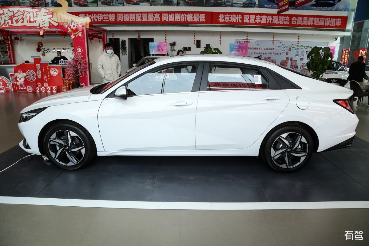 成都现代职业技术学校2022年开设了什么专业