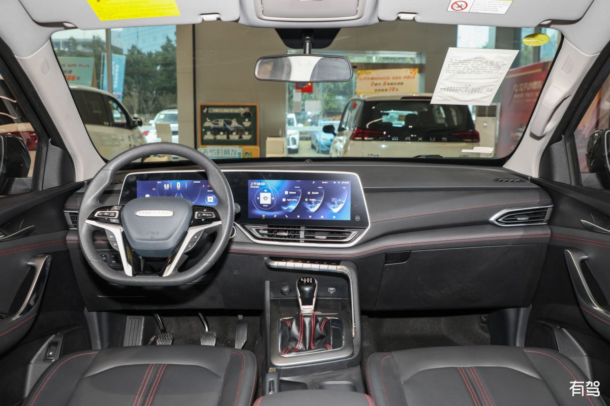 RC双T电路的幅频特性曲线的特点