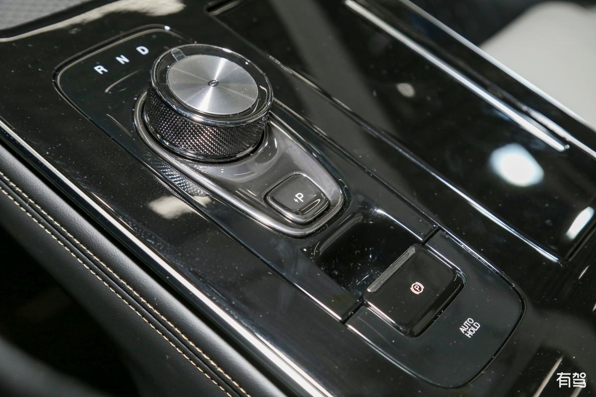 电脑电源哪个性价比高？