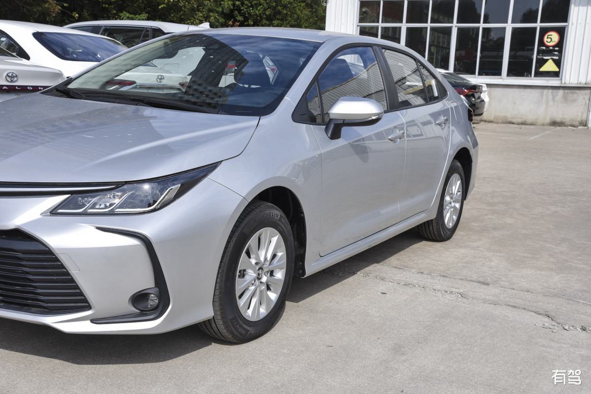 这款#秋日生活创作季# 23款卡罗拉售价9.