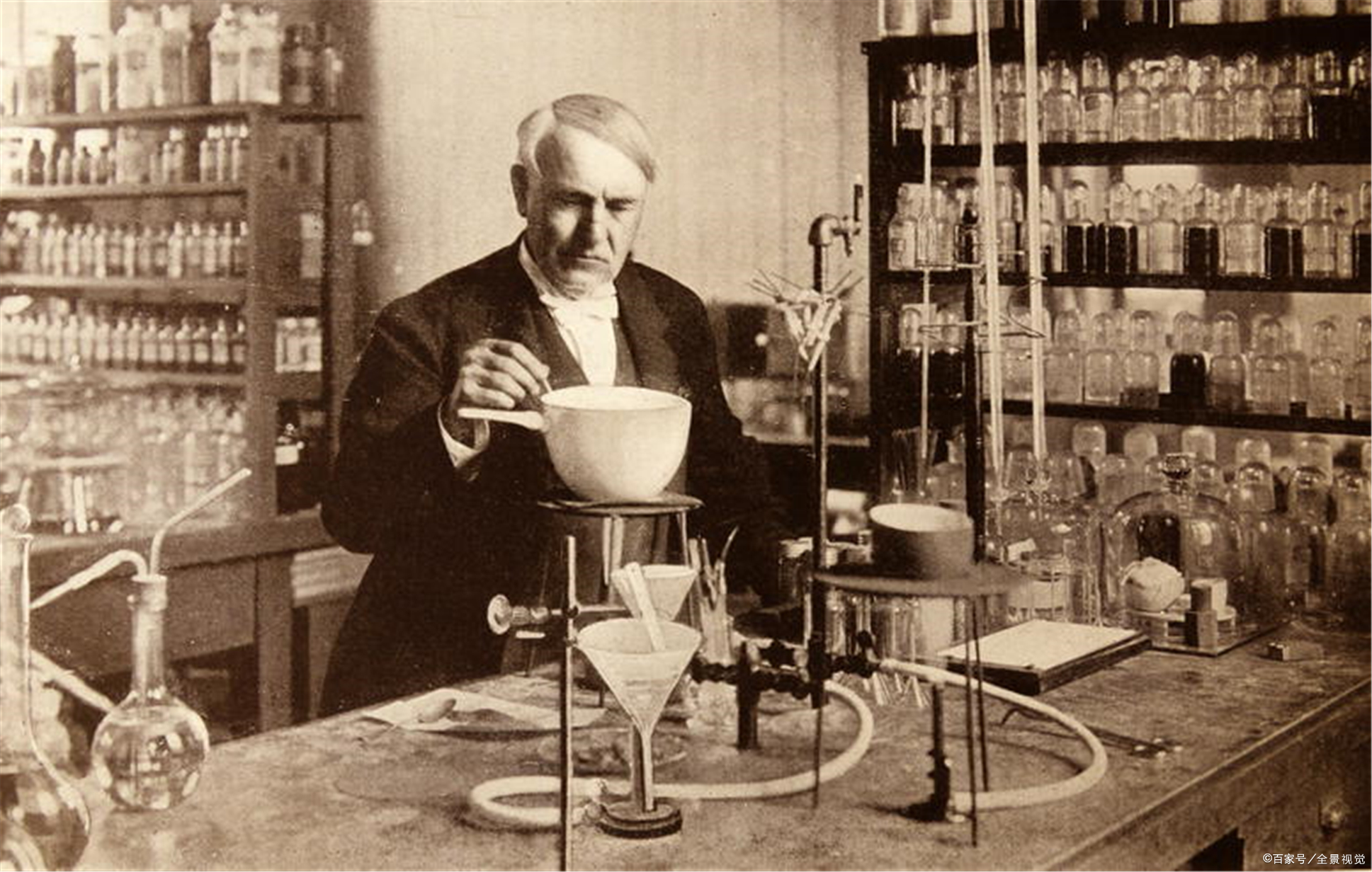 白炽灯是爱迪生发明的吗?