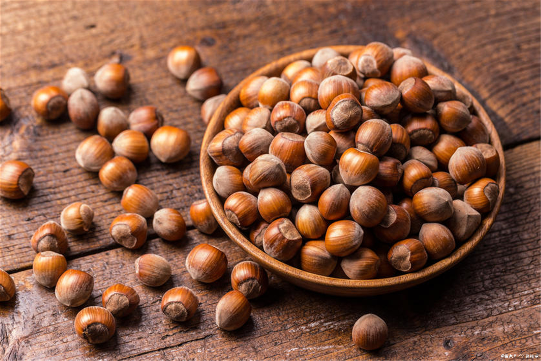 其实东北也有一种原生小猕猴桃——圆枣子