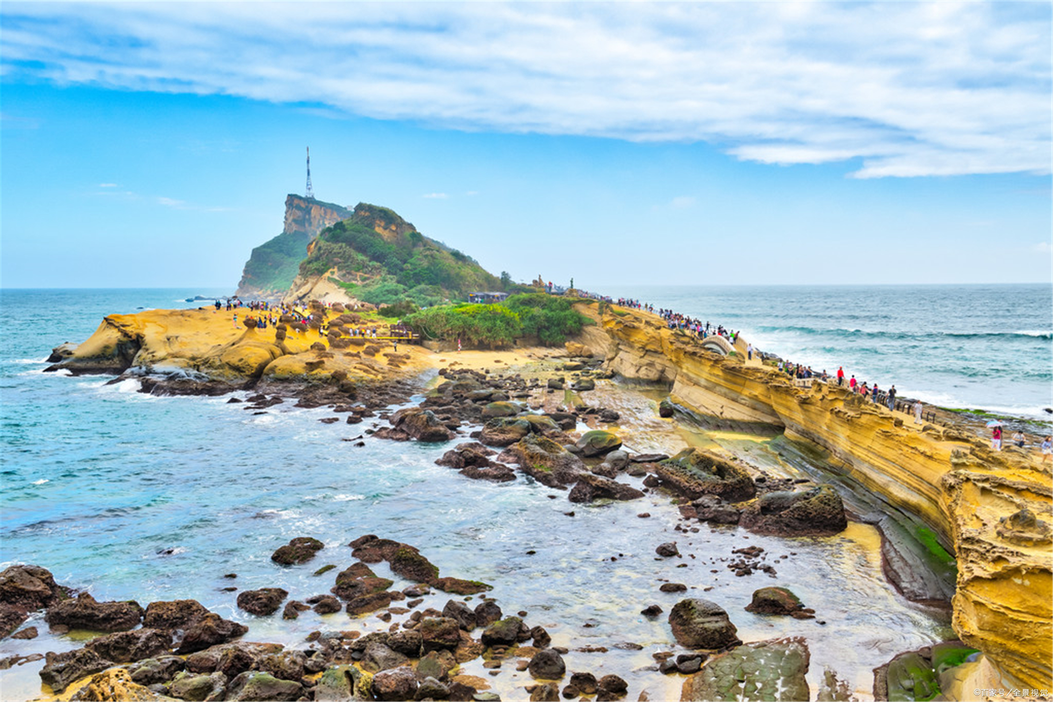 重庆诗人千仞无枝——我的手已握成拳头,也蓄势待发成炮弹