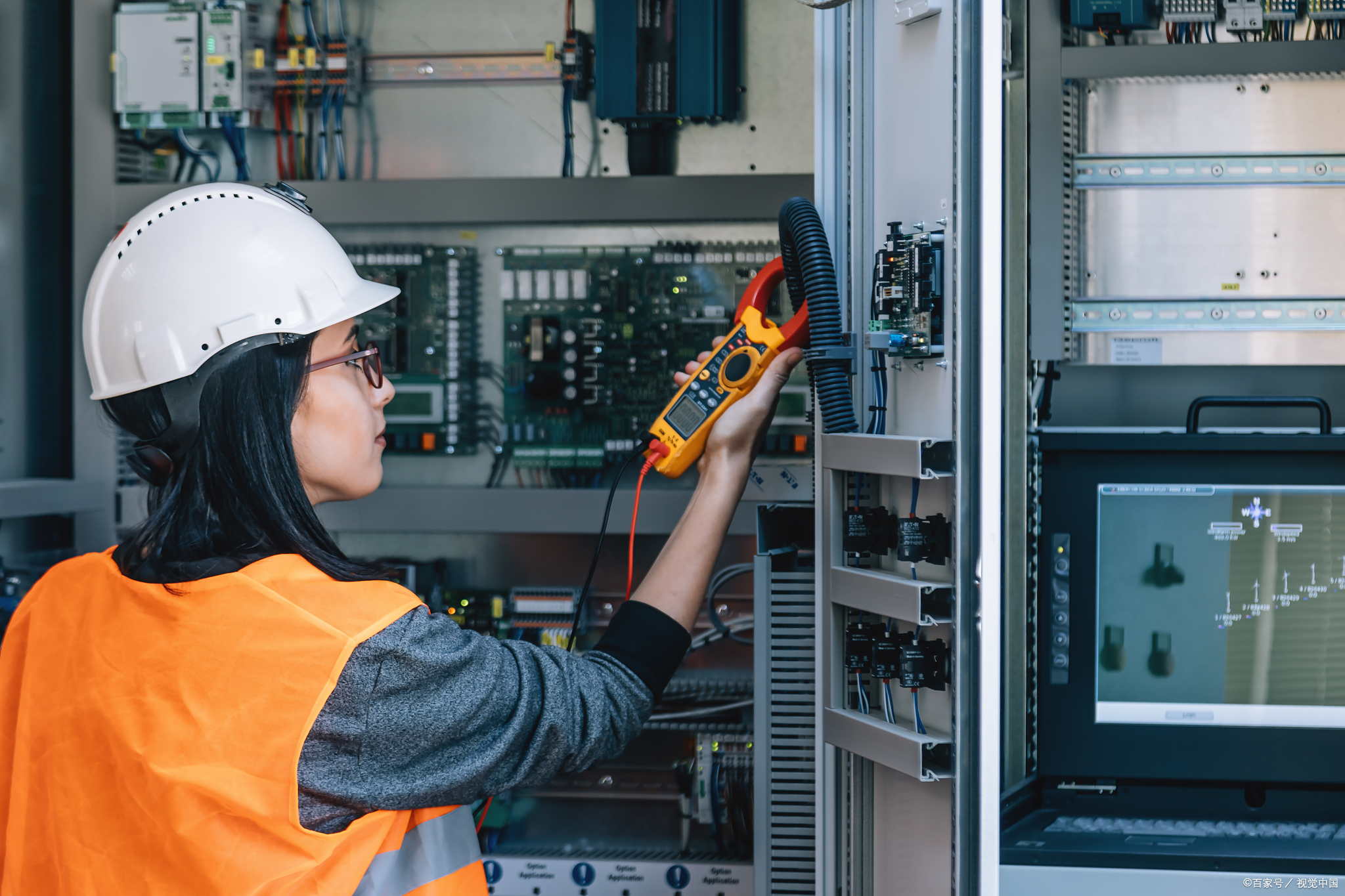 国家电网2024首批招聘1.85万人,略增12%,电气类毕业生把握机会