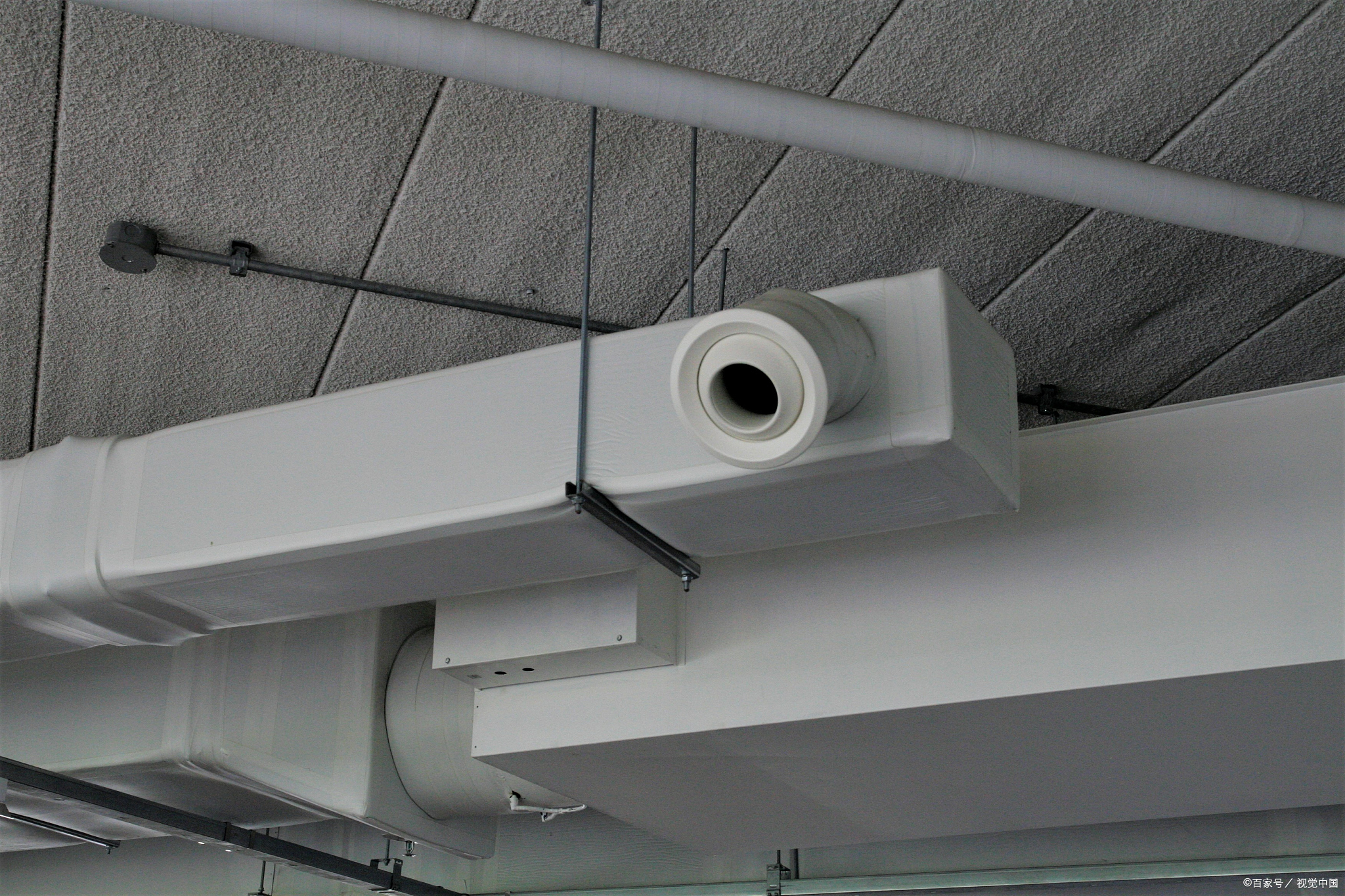 纤维织物风管如何有效提升室内空气流通效率?