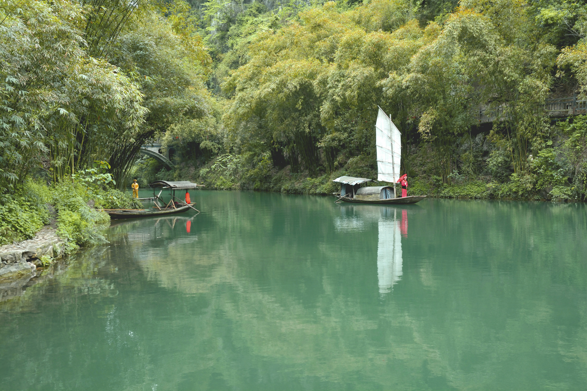 ai亚来杭州# 来到杭州的富春桃源,不仅可以欣赏到